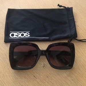 Never worn, ASOS oversized block sunglasses